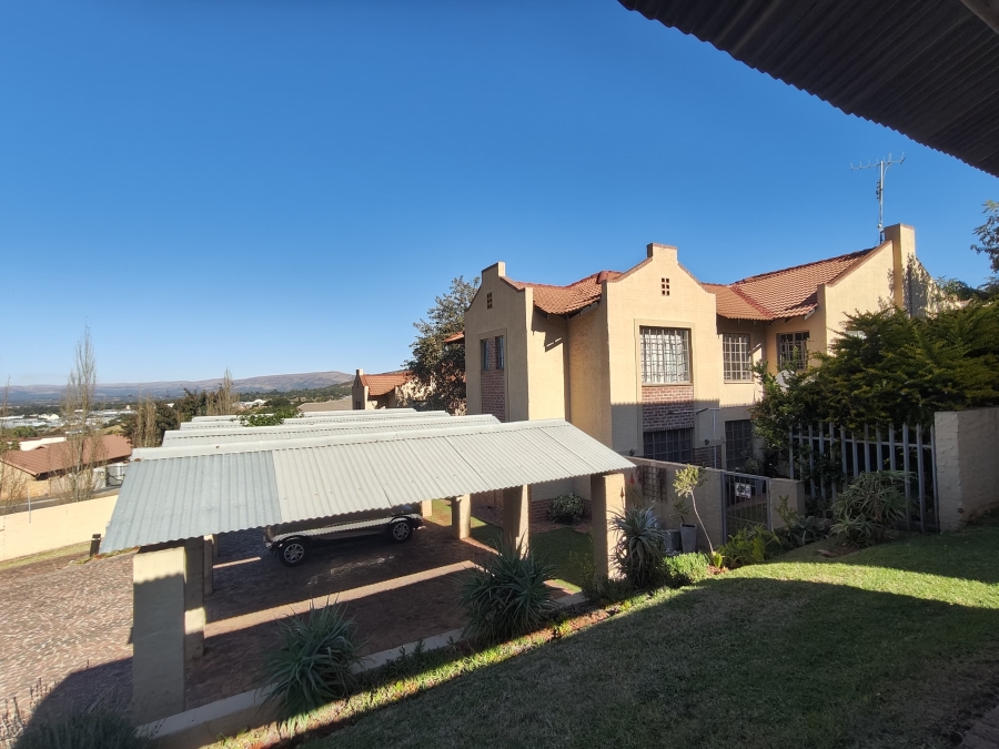 3 Bedroom Property for Sale in Azalea Park North West